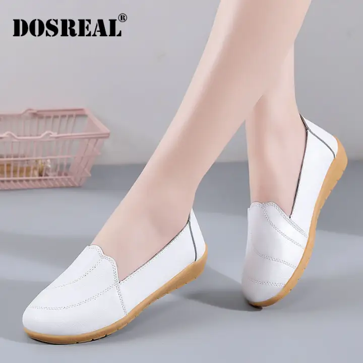 ladies flat casual shoes