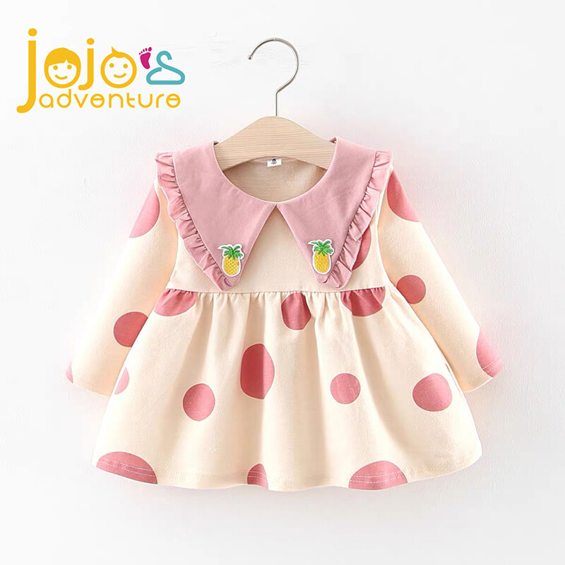 【 JOJO'S ADVENTURE】Baby girl dress Autumn clothing baby 01-2-3-4 year old girl Long sleeve Princess dress Polka dot decoration Doll collar Cute pineapple decoration pink green M/L/XL/XXL
