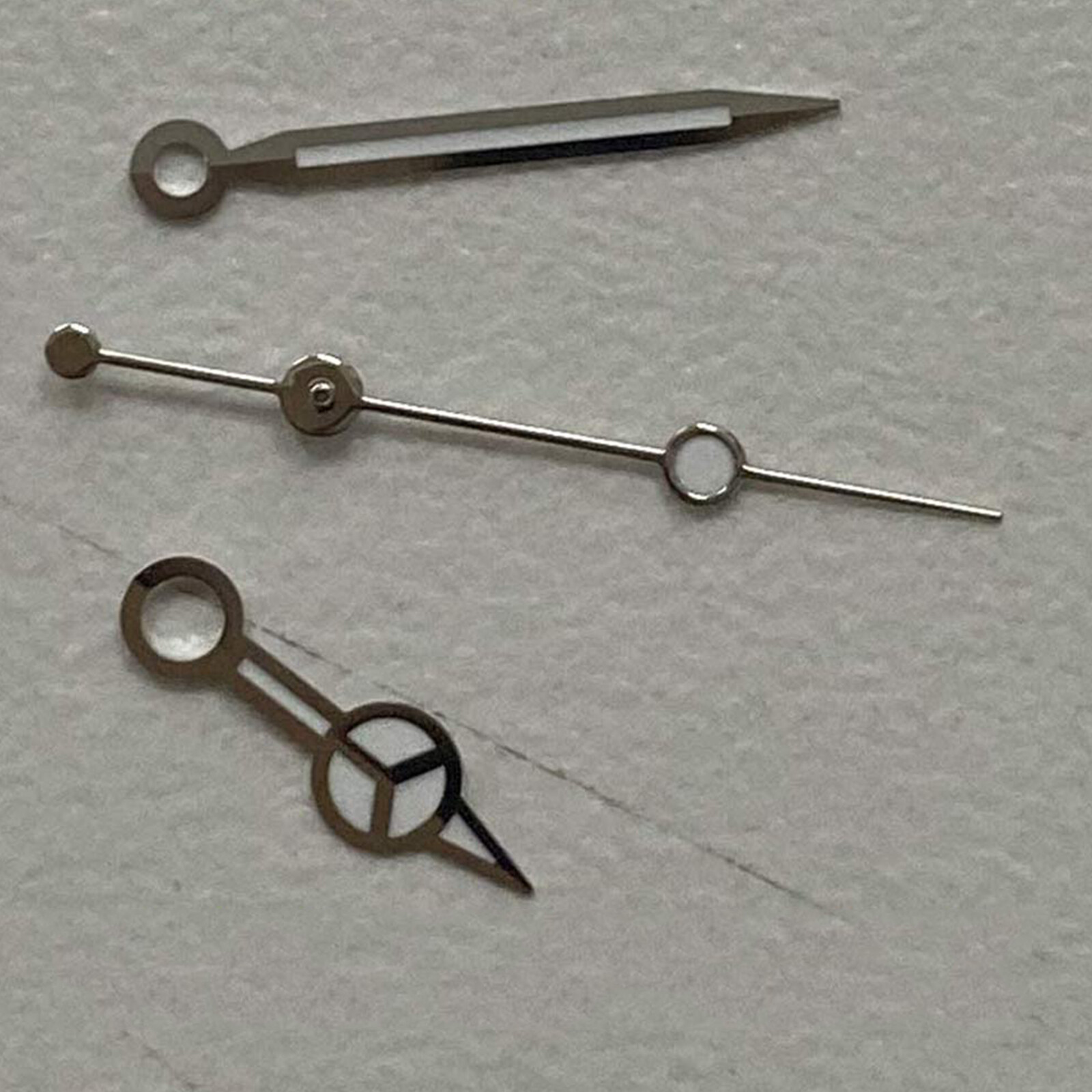 Replacement Green Luminous Watch Hands Three-pin Pointer for NH35/ NH36 Mechanical Movement Repair Part