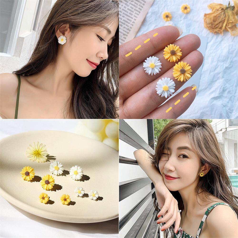 Daisy Flower Earring Summer Young and Active Girl Korea Ear Studs