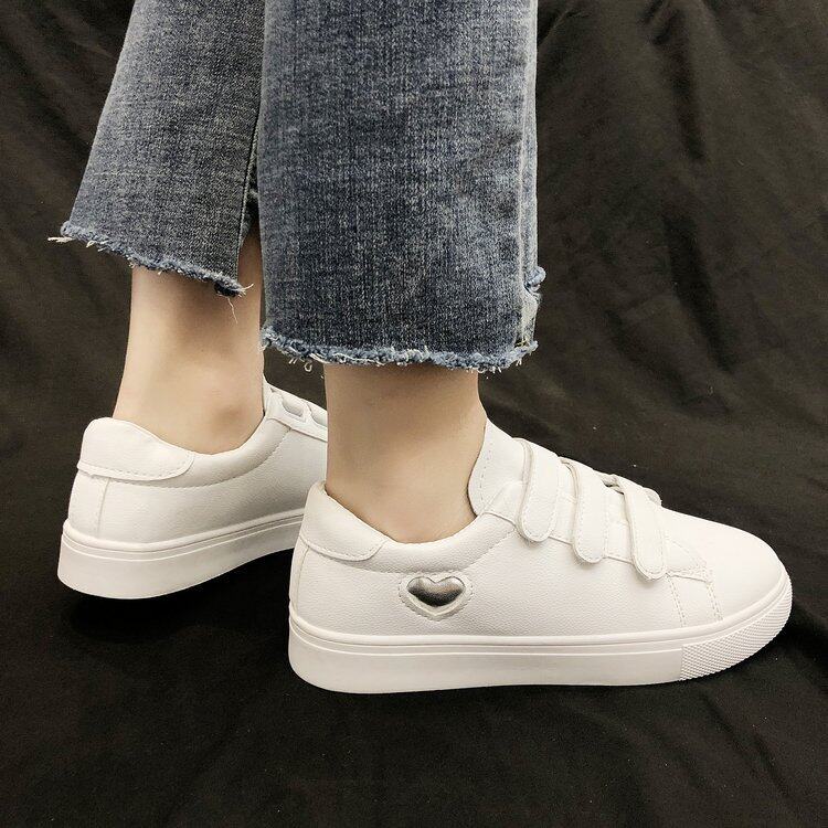 trendy white shoes for women