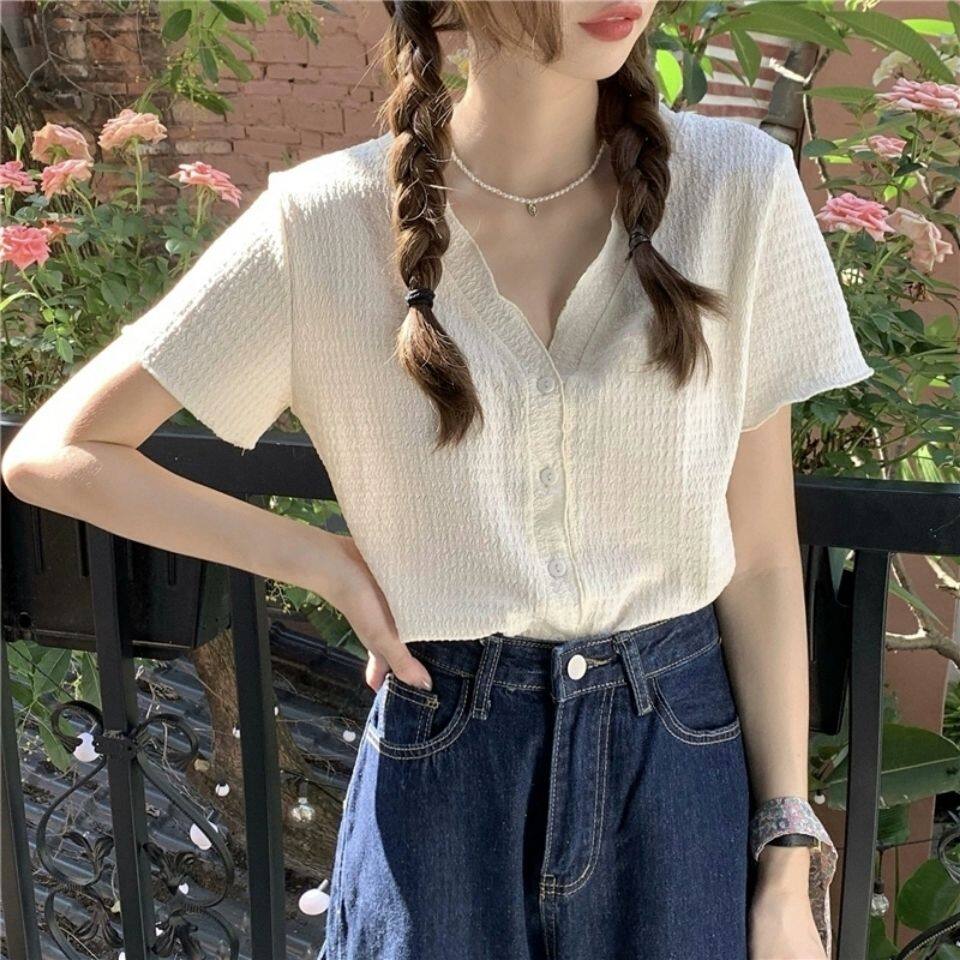 IELGY women's summer Korean style pleated V-neck slim short top