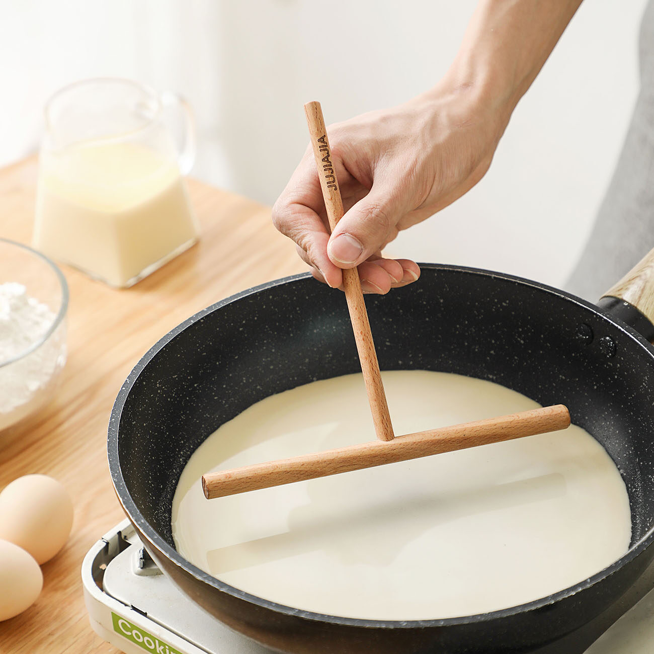 CNMF Pancake Making Kitchen Tool Household Cake Baking Tools Beech Pancake Egg Cakes Scraper Baking Accessories