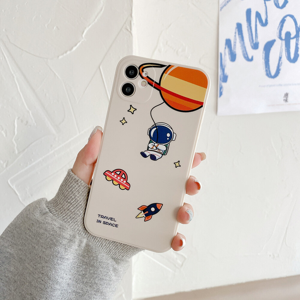 AKABEILA Ốp Lưng Phi Hành Gia Hình Ảnh Bên Hông Cho Iphone 13 12 11 Pro Max 11 12 Pro 6 6S 7 8 Plus X XR XS Max SE 2020 Ốp Lưng Điện Thoại Mềm Chống Sốc