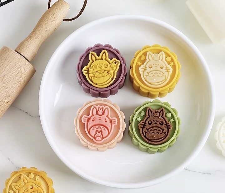 Totoro Mooncake Shaper Totoro Mold - Main Image