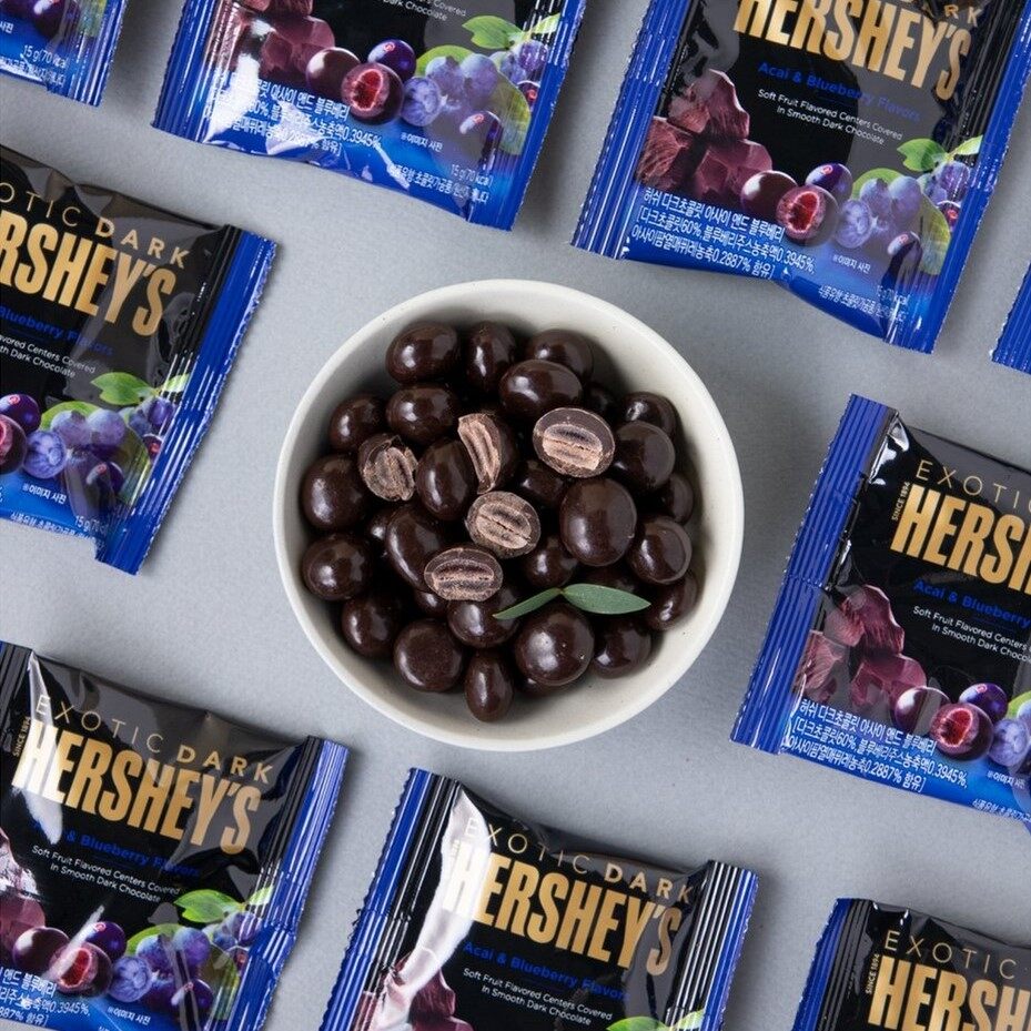 HERSHEY Dark Chocolate Blueberry Acai