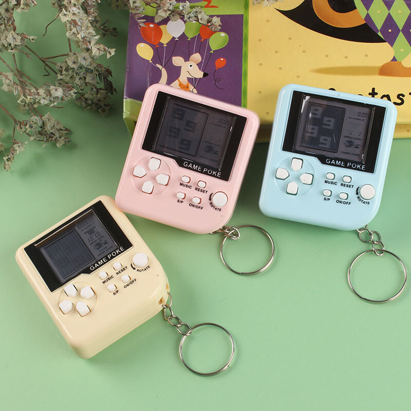 Eioce Mini Classic Game Machine Retro Nostalgic Game Console With Keychain console