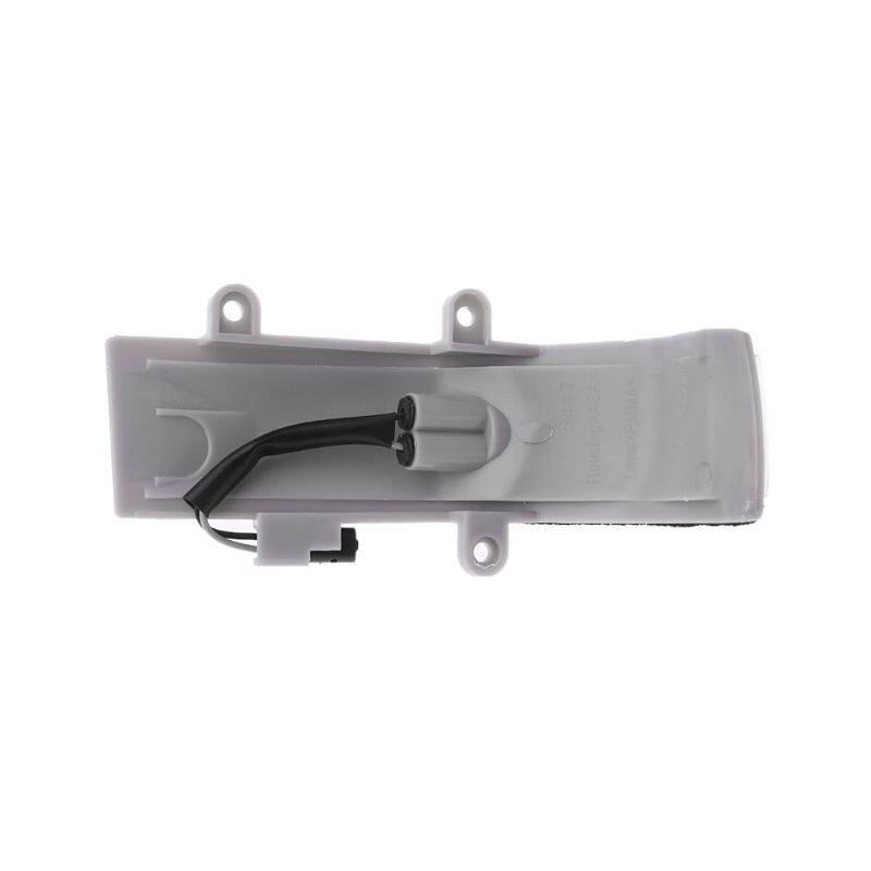 Car Flowing Water Rearview Dynamic Sequential Rear View Mirror LED Right Turn Signal Light Suitable for Camry 06-11 Vios