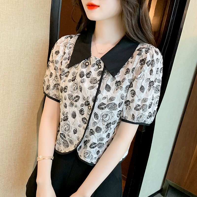 YIGE Retro rose floral blouse women's 2022 summer new products are thin Korean version double-breasted short top