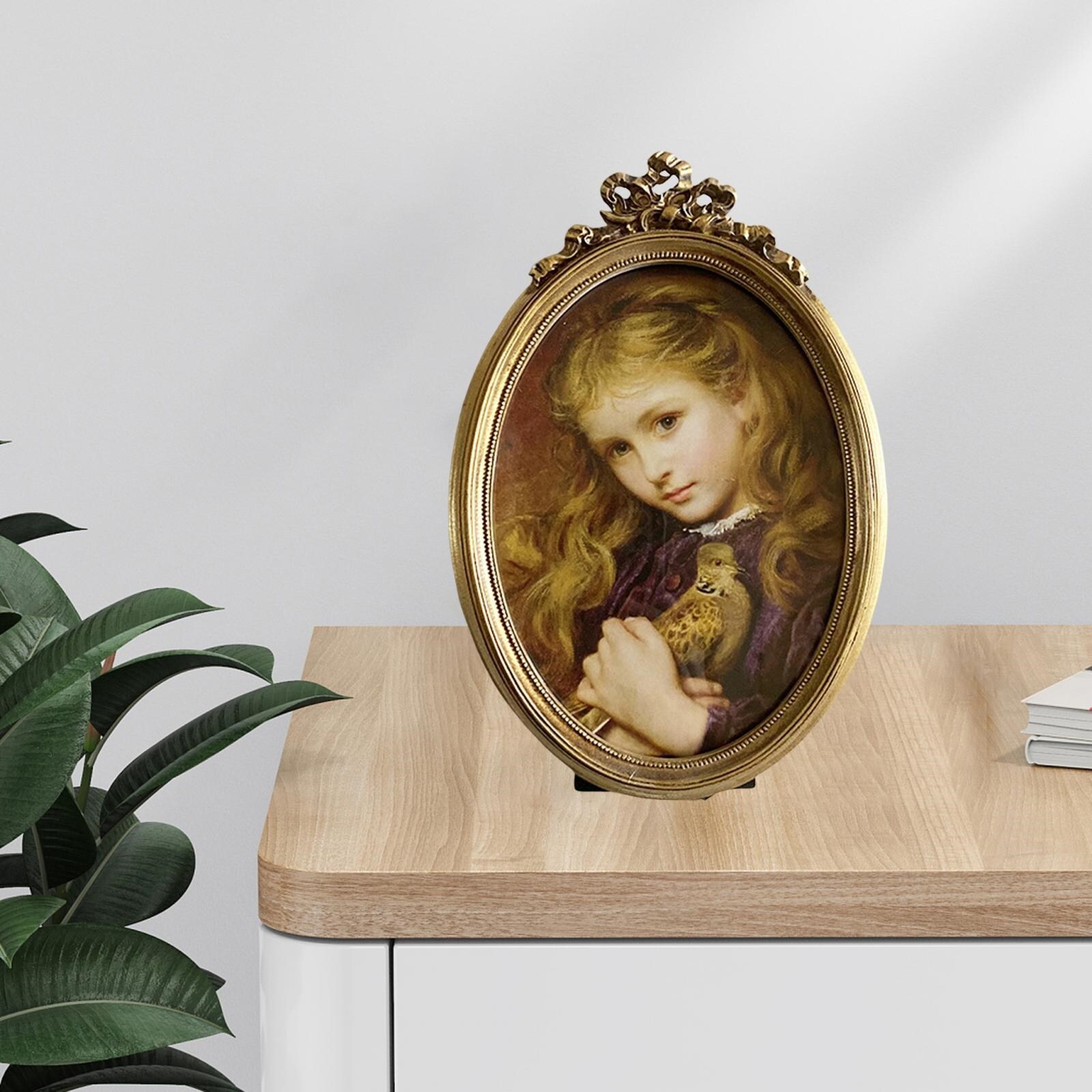 Antique Photo Frames Tabletop and Wall Oil Painting Frame Photo Frame Displays for Home Decoration