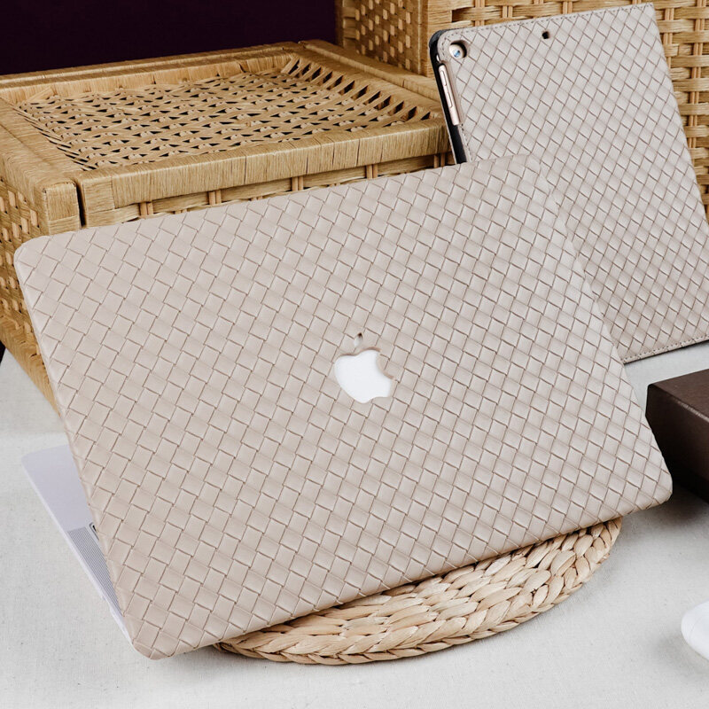 Gucci macbook air outlet case