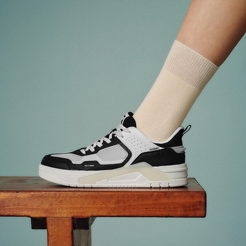 Xtep Women's  New Sport Sateboard Shoes Wild Casual Sneakers  876218310016