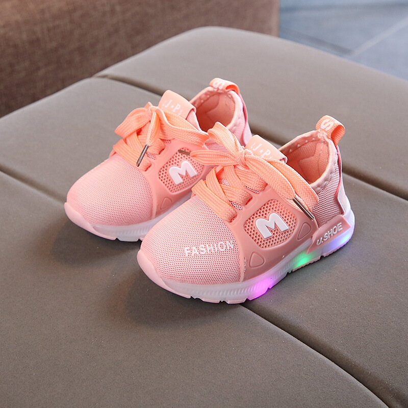 2020 Bright Light Shoes Boys and Girls Luminous Sports Shoes Casual Shoes Non-slip Baby Children's Shoes New Spring and Autumn Children's Shoes with M Letter LED Light