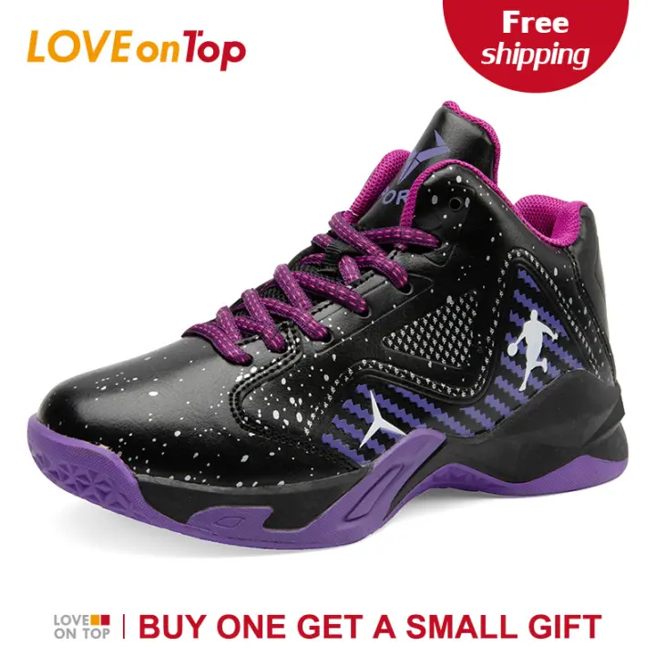 boys pink basketball shoes