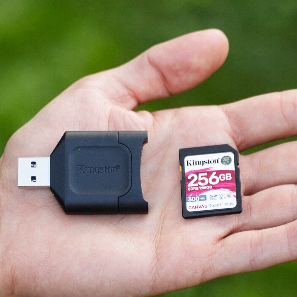 Kingston USB 3.2 Gen 1 Plus SD Card Reader MobileLite SD Reader SDHC/SDXC UHS-II Memory Card USB Adapter for Computer