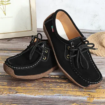 ladies leather moccasins