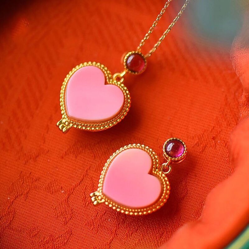 PANAOBENOriginal Silver 925 Necklace Cute Design Ancient Gold Craftsmanship Hollow Pink Love Necklace Pendant Exquisite Sweet Lady Jewelry Korean Fashion Accessories Retro Couple Necklace For Men Chain Vintage 925 Silver Necklace For Women Luxury
