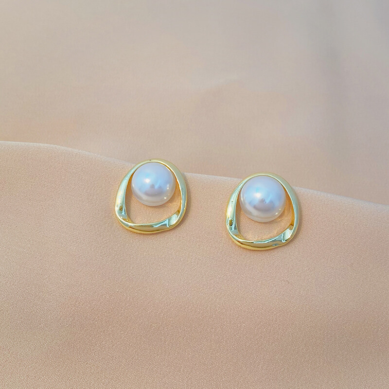 Exquisite High-end Ear Studs Women's Korean Fashion Style Earrings