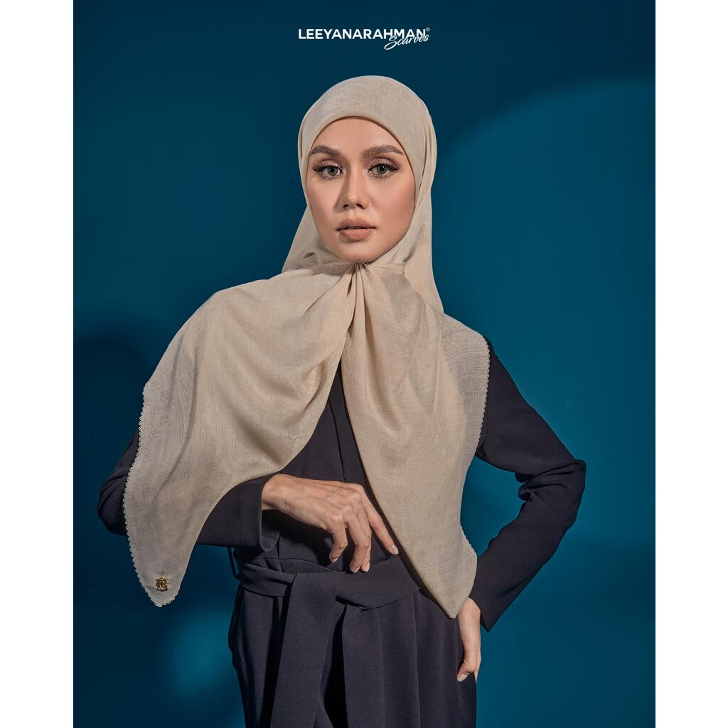 Duck Shawl Tudung Duck Price Carousell Duck Scarves Pleated Tudung