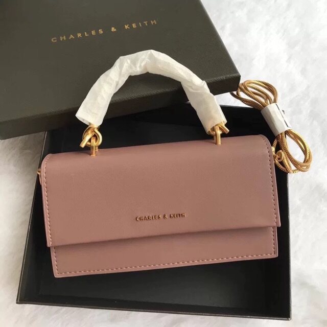 Charles and keith dinner bag Clearance