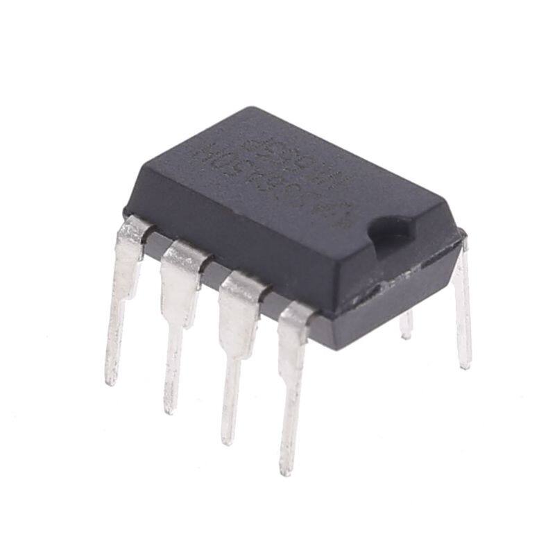 50Pcs NE555 NE555P DIP-8 SINGLE BIPOLAR TIMERS IC