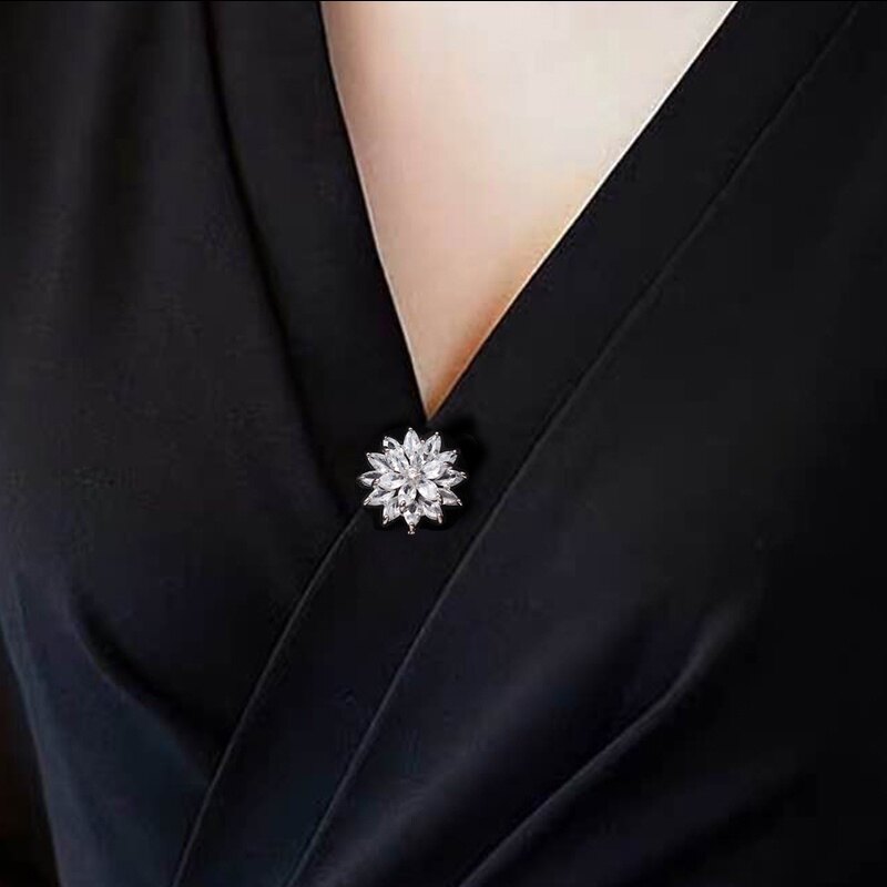 High Quality Fashion Opal Beaded Brooch