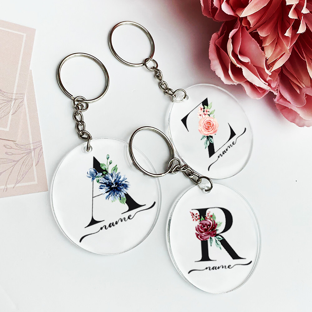 R on sale name keychain