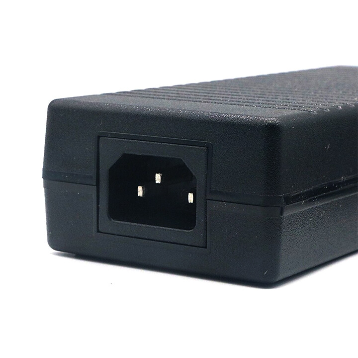 Nguồn adapter 12V 10A