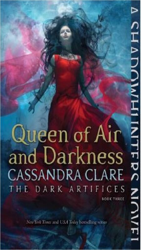 Queen of Air and Darkness (Dark Artifices): 9781442468443: By Clare, Cassandra Malaysia