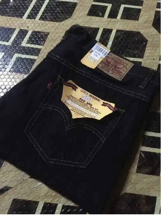 levis lazada