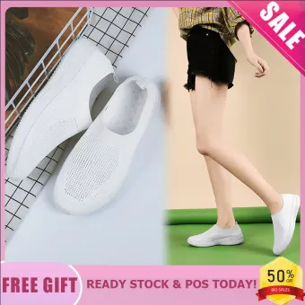 large size women's shoes stores