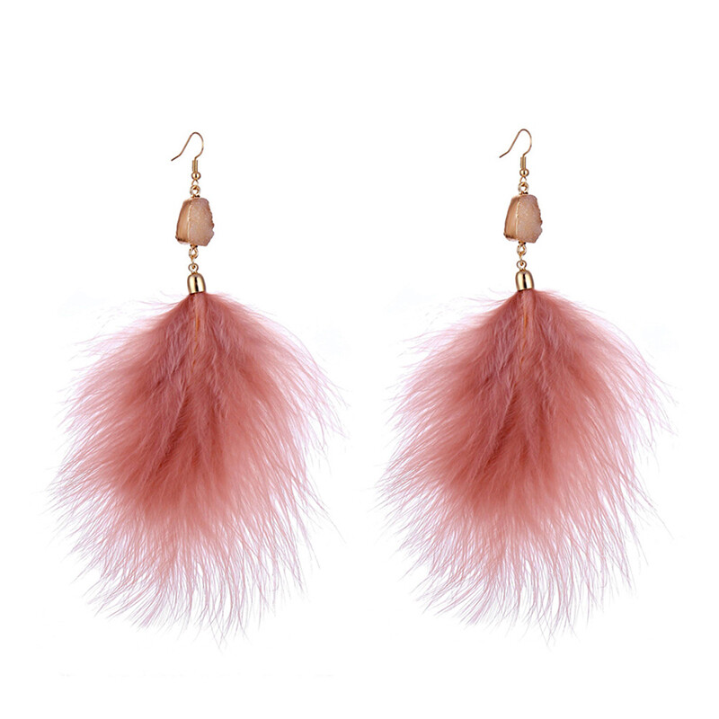 Mode Shop Fashion Big Earrings Exaggerated Feather Plush Earrings Luxury Temperament Ladies Earrings