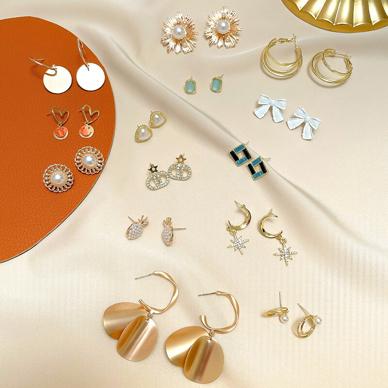 Exquisite Style Geometry Earrings for Women