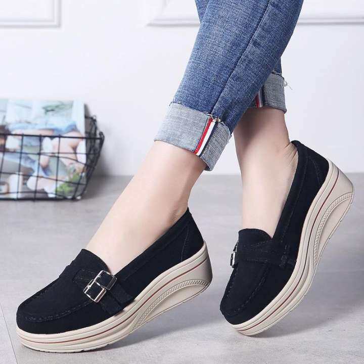 female platform shoes