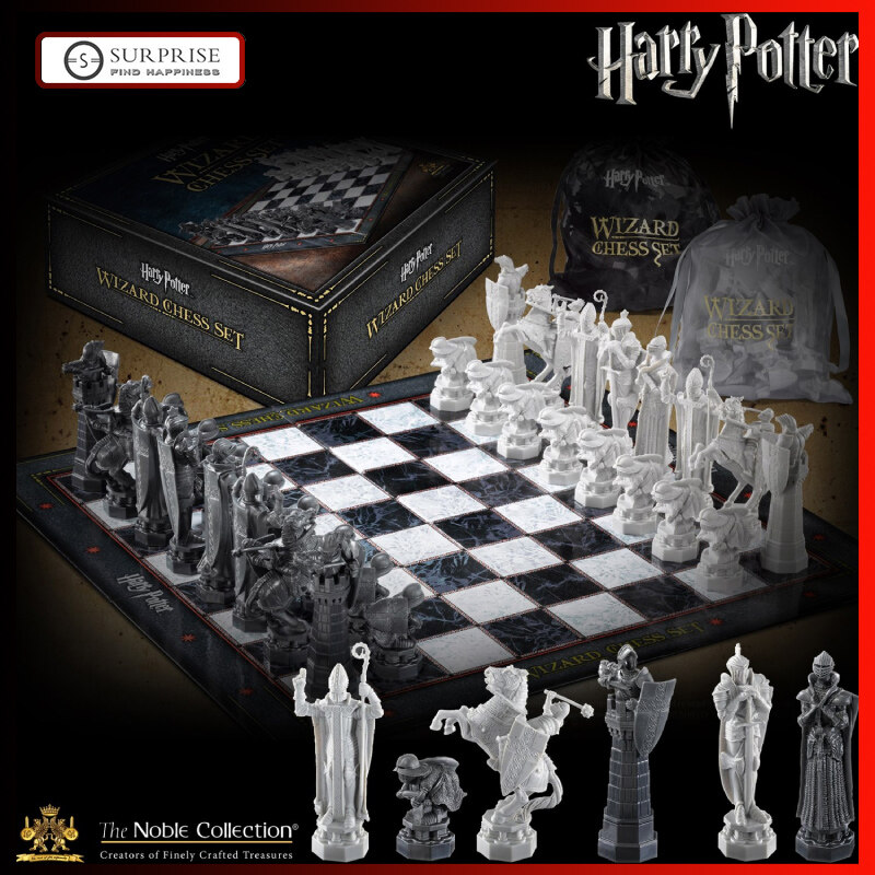 The Noble Collection Harry Potter Wizard Chess Set 32 Detailed