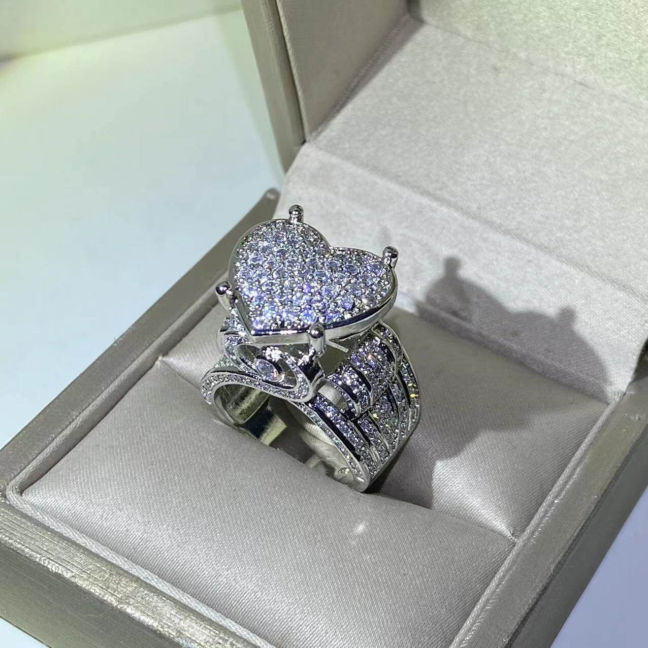 925 Loving Heart in Sterling Silver Ring Heavy Industry Design Full Diamond Vintage Ring Trend