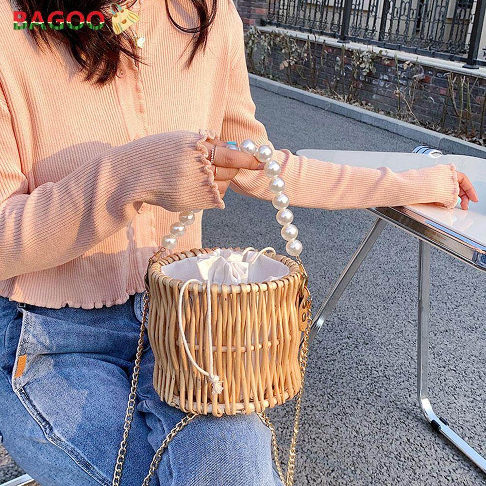 BAGOO French style Elegant Pearl Chain Handbag women Summer Beach Travel Straw Bucket Shoulder Bag Women Rattan Hand-woven Crossbody Bag lady Picnic bag Photo props
