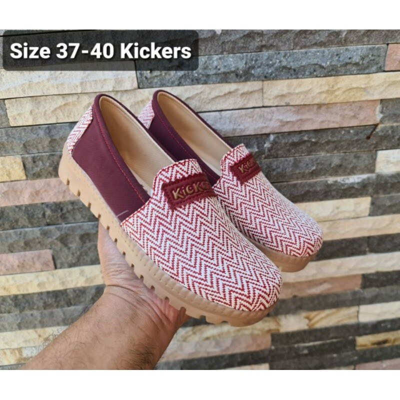 Kickers on sale size 37