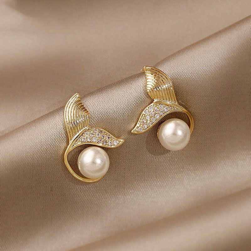 T-B 925 Silver Needle Pearl Diamond Fishtail Stud Earrings Women Earrings Jewelry