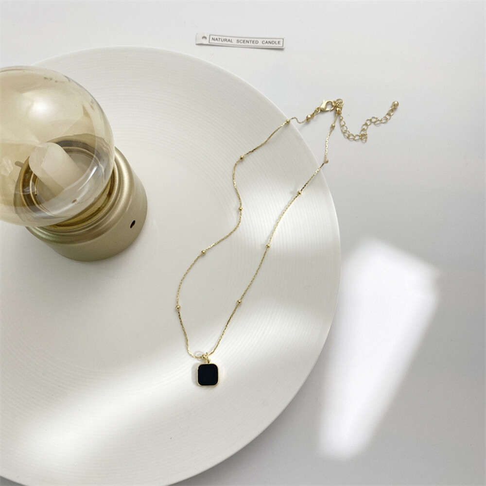 sanhe Black Cube Pendant Clavicle Necklace