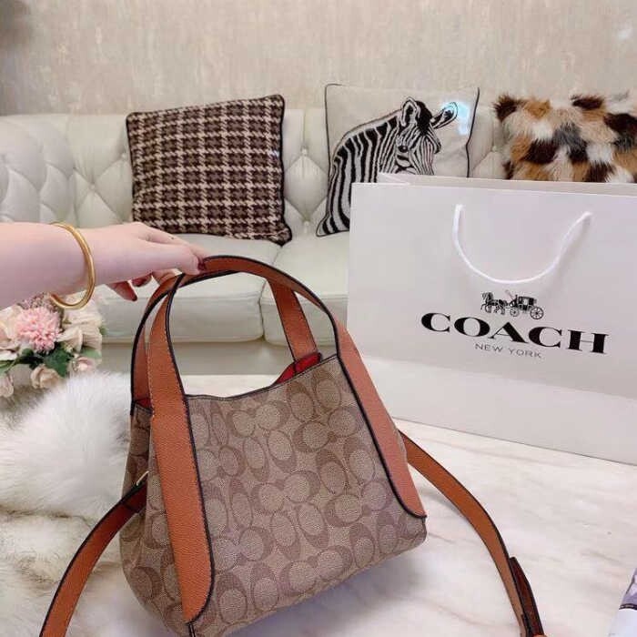 coach original sling bag