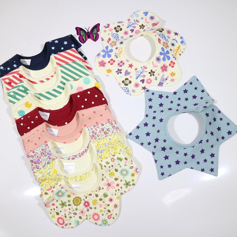 【Teeker】Baby 360 Degree Four-layer Waterproof Flower Shape Octagonal Bib