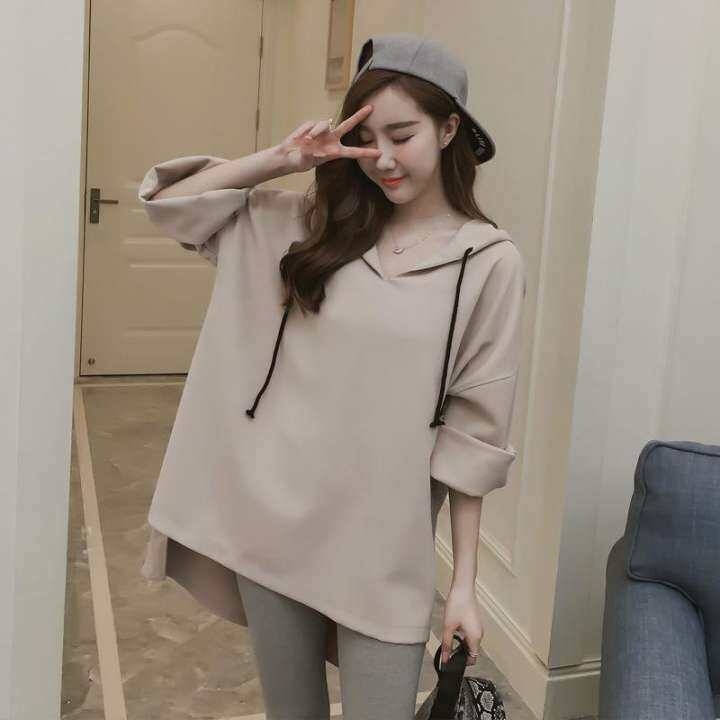 loose shirt outfit
