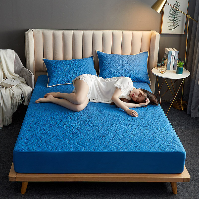 Waterproof Bed Cover Queen Fitted Sheet Breathable Mattress Cover Embossed Quilted bed sheets King Mattress Protector Fitted Sheet （No Pillowcase）