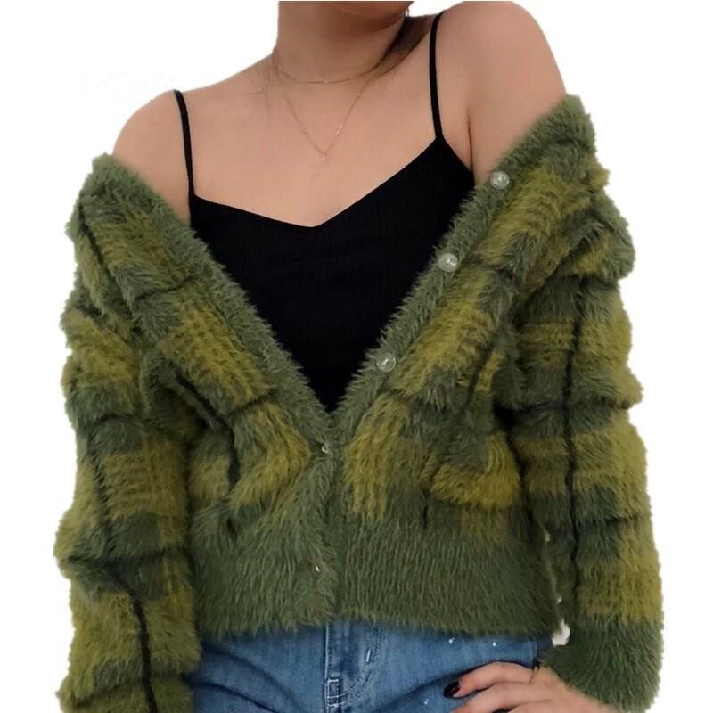 New Vintage Plaid Green Plush Knitted 