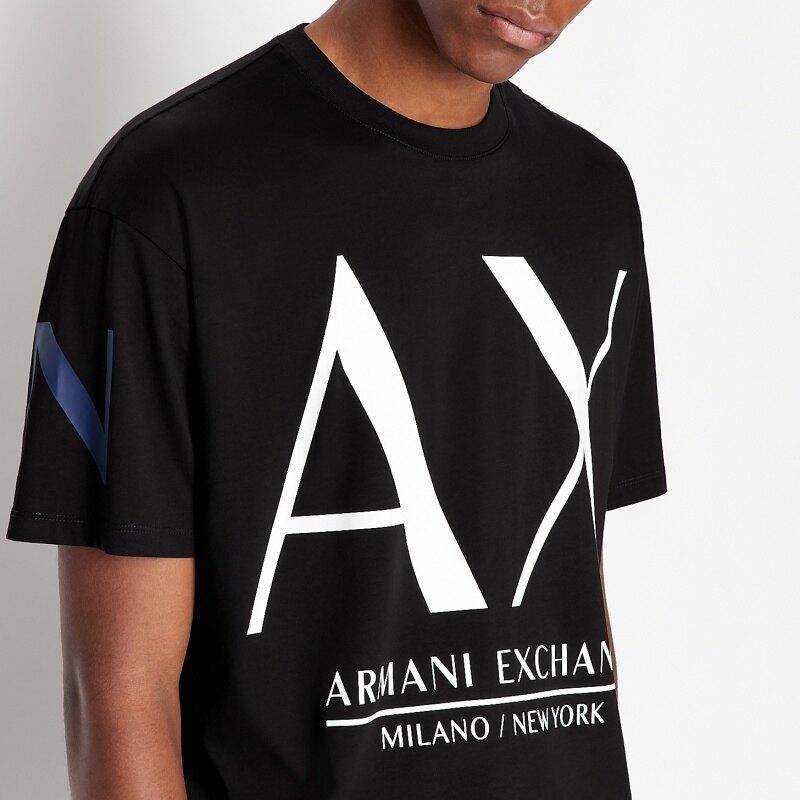 Áo phông in hình bông phi giới tính mới Armani