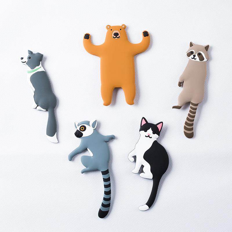 Lovely Cartoon Animal Tail Shape Sucker Kitchen Bathroom Wall Hook Fridge Waterproof Seamless Glue Sticky Hooks, Washable and Reusable