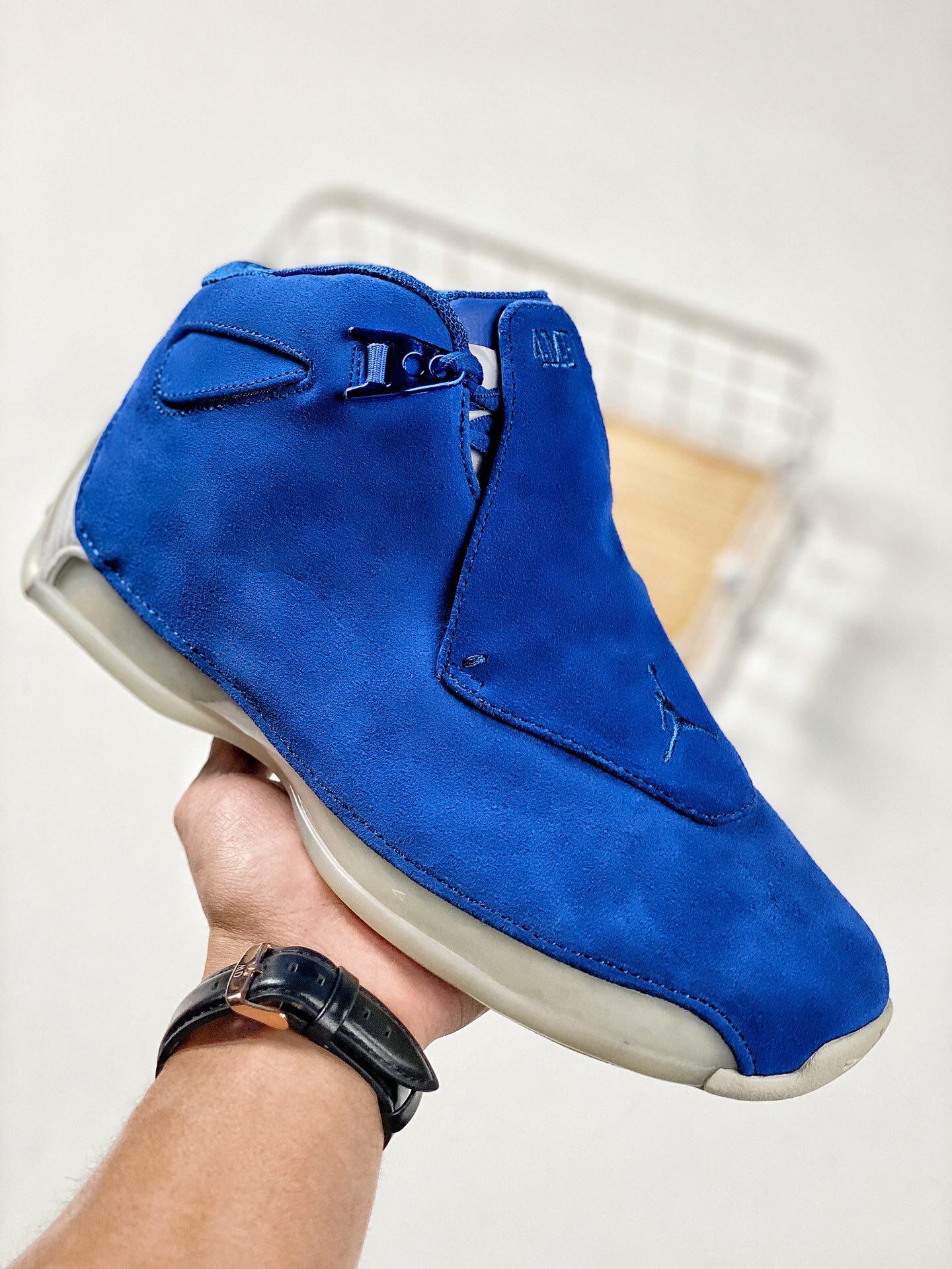 air jordan 18 blue suede