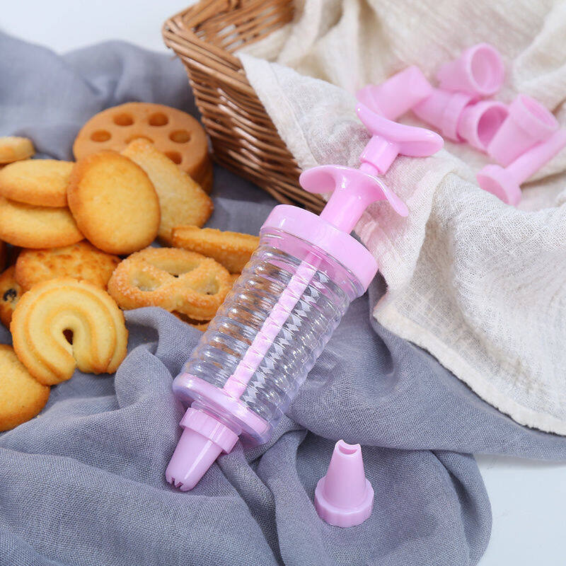 (Ready Stock)Cookie Moulds Decorating Tools Decorating Nozzle Set Making Cream Cake Puffs Melting Beans Baking Tool Set Kitchen Supplies