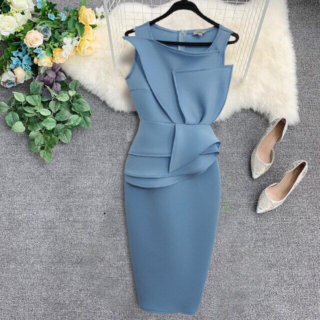 >> SO SÁNH GIÁ VÁY MIDI CƠ BẢN CÔNG SỞ MARC MÀU XANH LÁ (STORE 5703) | Shopee Lazada Sendo Tiki 254 Váy Hè Ôm Sát Bầu Trời Không Tay Màu Xanh Dương Mùa Hè Cho Nữ, Với Pleat Ruffles Đầm Dự Tiệc Thanh Lịch Cổ Tròn Dài Đến Bắp Chân Midi
